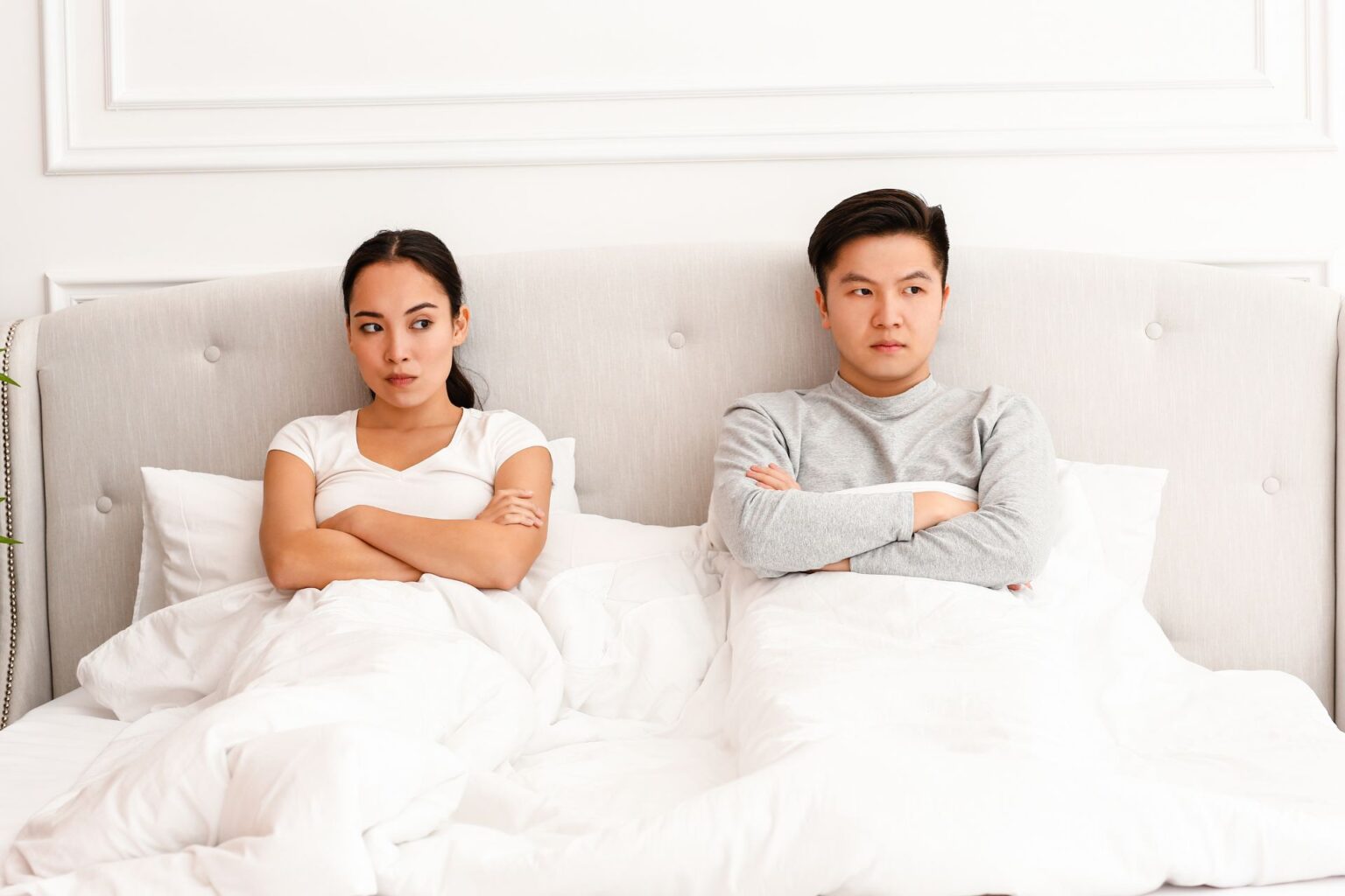 How To Ignore Someone You Love No Matter What - Relationship Culture