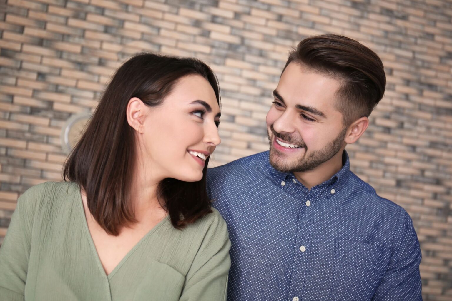 15 Signs He Wants A Serious Relationship With You - Relationship Culture